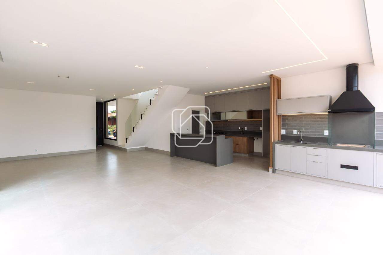 Casa de Condomínio à venda em Indaiatuba - SP - Jardim Villa Sapezal: Sala de Estar