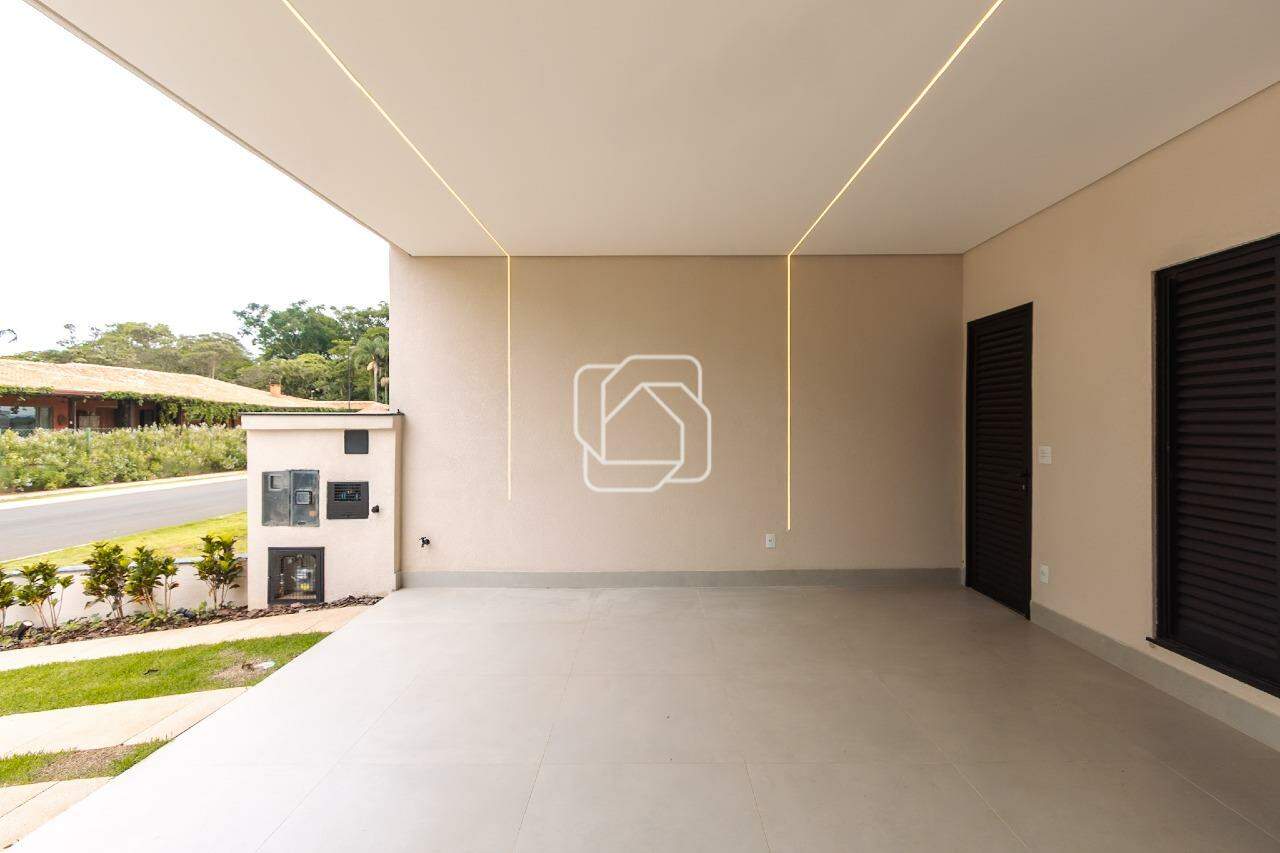 Casa de Condomínio à venda em Indaiatuba - SP - Jardim Villa Sapezal: Garagem