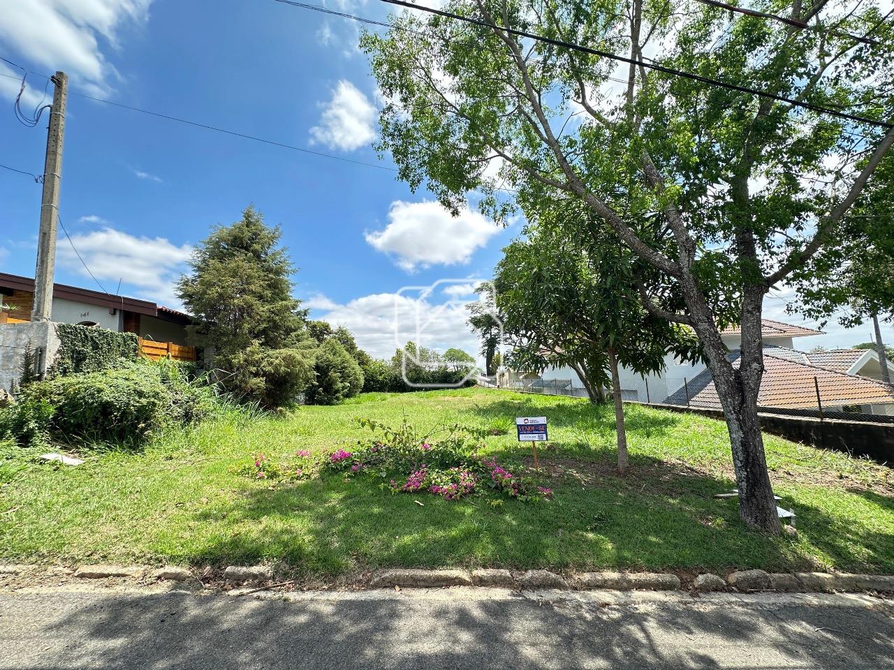 Terreno à venda em Itu - SP - Condomínio Campos de Santo Antônio: 