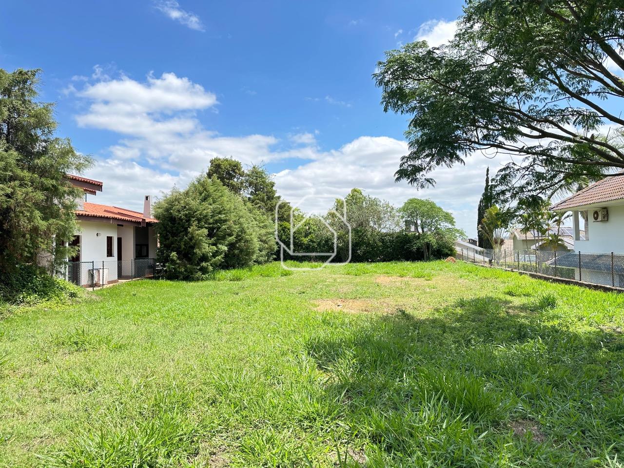 Terreno à venda em Itu - SP - Condomínio Campos de Santo Antônio: 