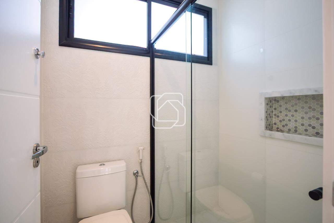 Casa de Condomínio à venda em Indaiatuba - SP - Jardim Residencial Maria Dulce: Banheiro