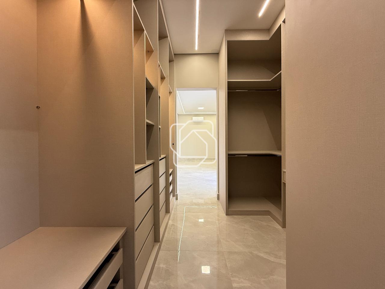 Casa de Condomínio à venda em Indaiatuba - SP - Residencial London Park: Closet