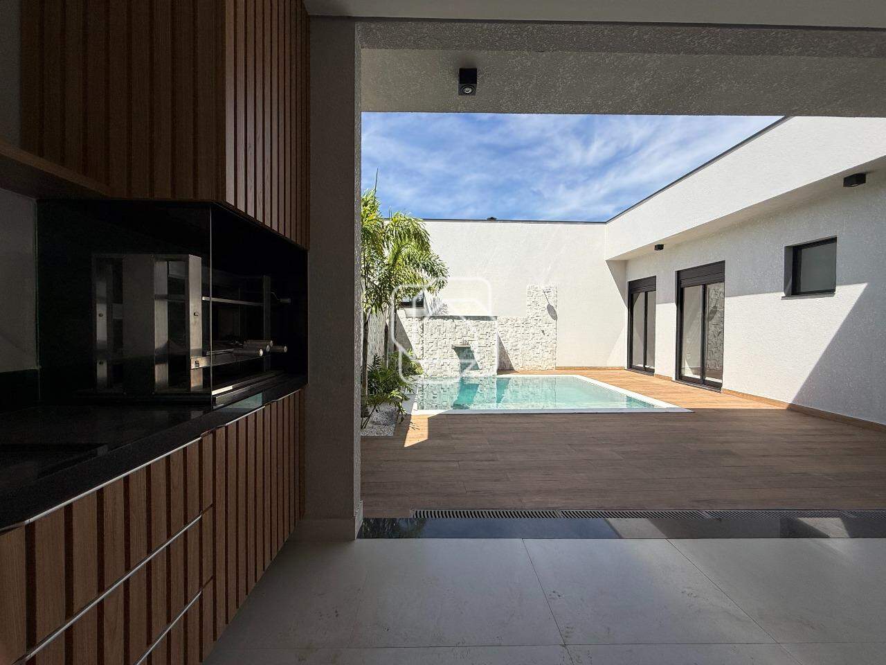 Casa de Condomínio à venda em Indaiatuba - SP - Residencial London Park: Área gourmet