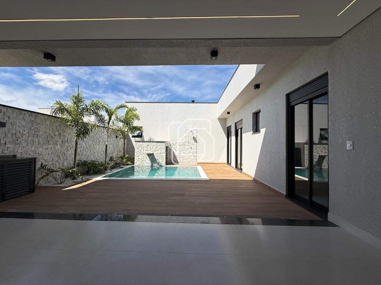 Casa de Condomínio à venda em Indaiatuba - SP - Residencial London Park: Área externa