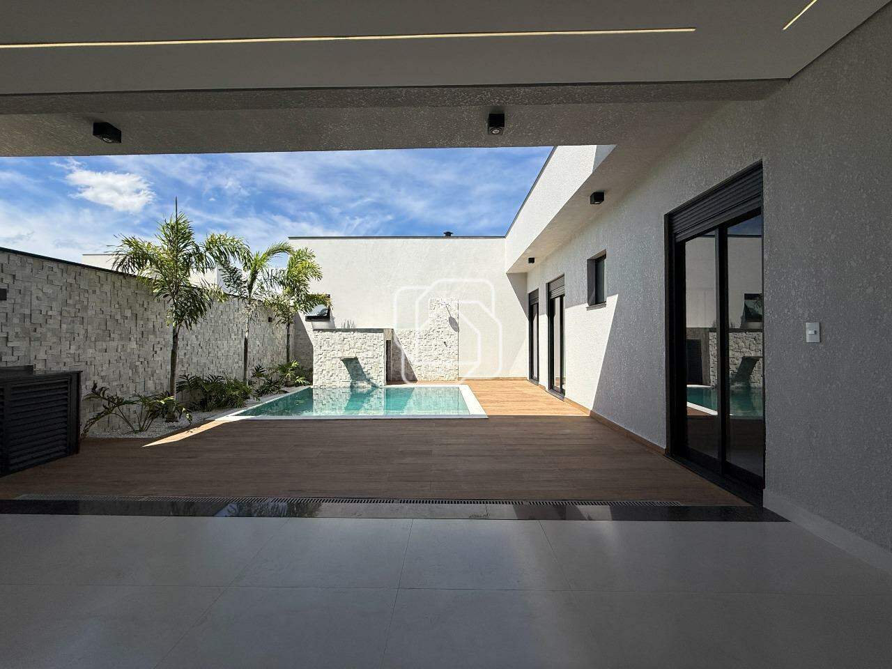 Casa de Condomínio à venda em Indaiatuba - SP - Residencial London Park: Área externa