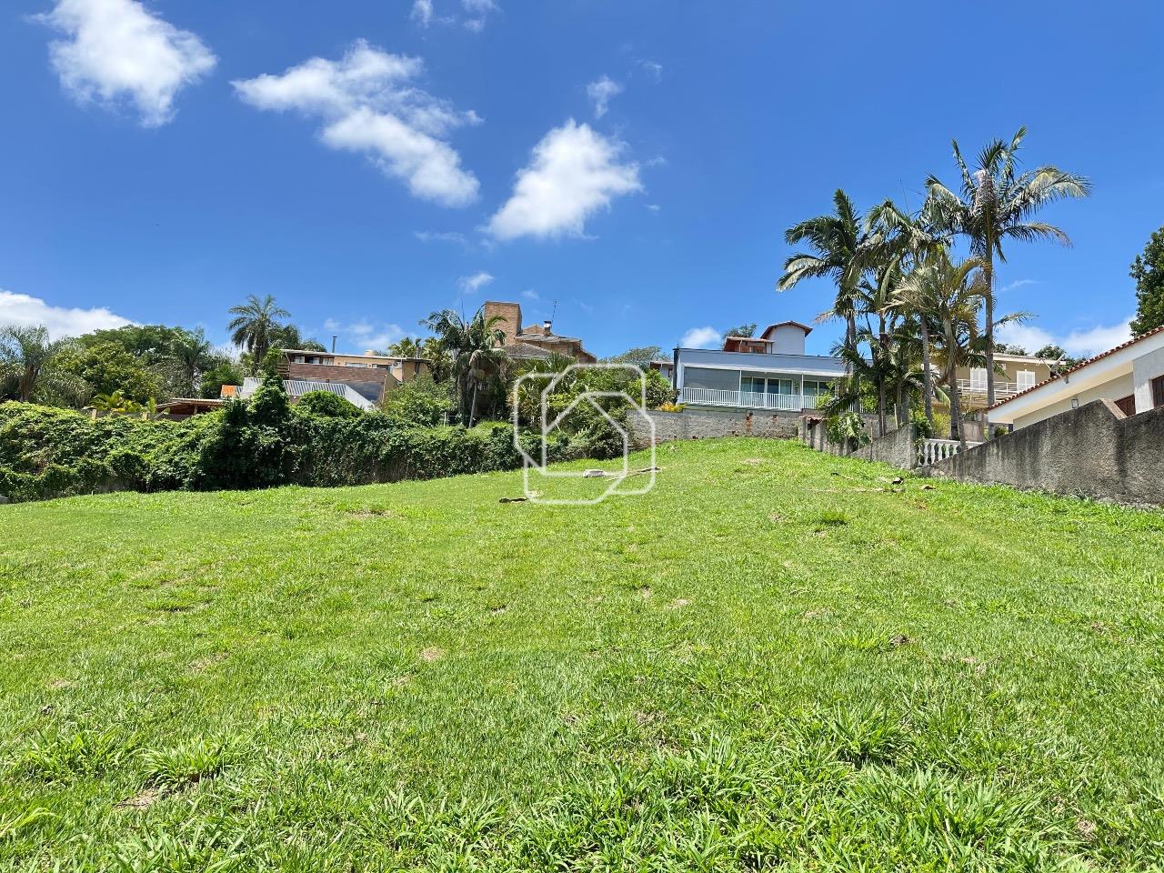 Terreno à venda em Itu - SP - Condomínio Campos de Santo Antônio: 