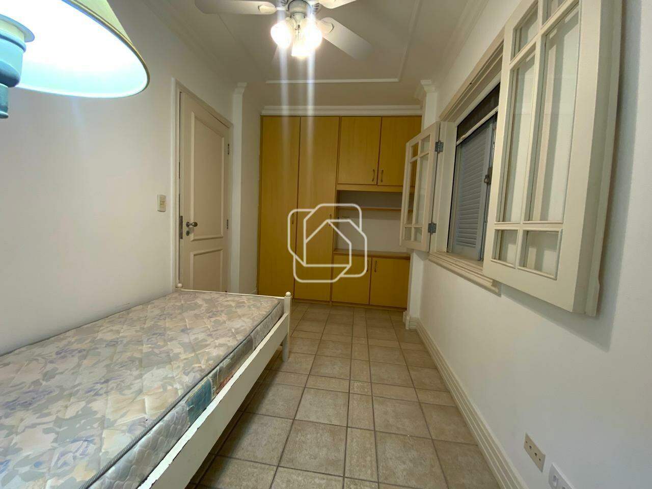 Casa de Condomínio para aluguel em Indaiatuba - SP - Helvetia Country: QUARTO FUNCIONARIA