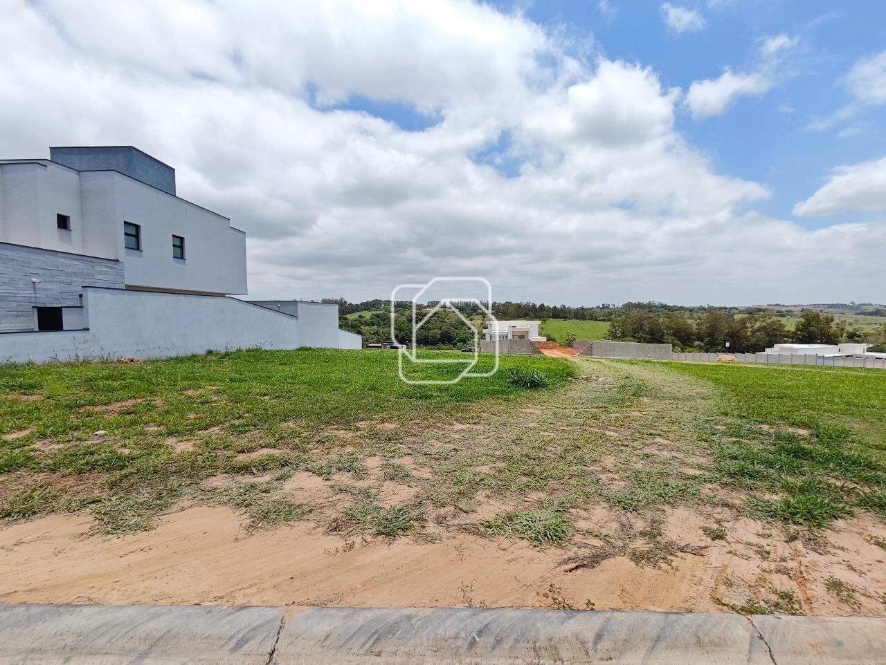Terreno à venda em Indaiatuba - SP - Reserva Petrus: Visão geral do terreno