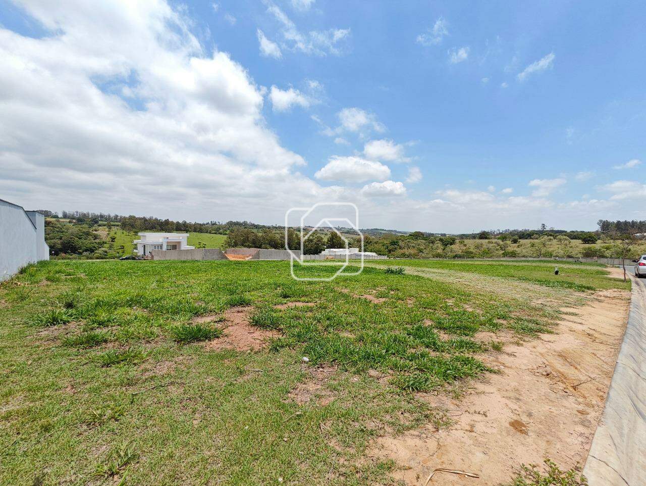 Terreno à venda em Indaiatuba - SP - Reserva Petrus: Visão geral do terreno