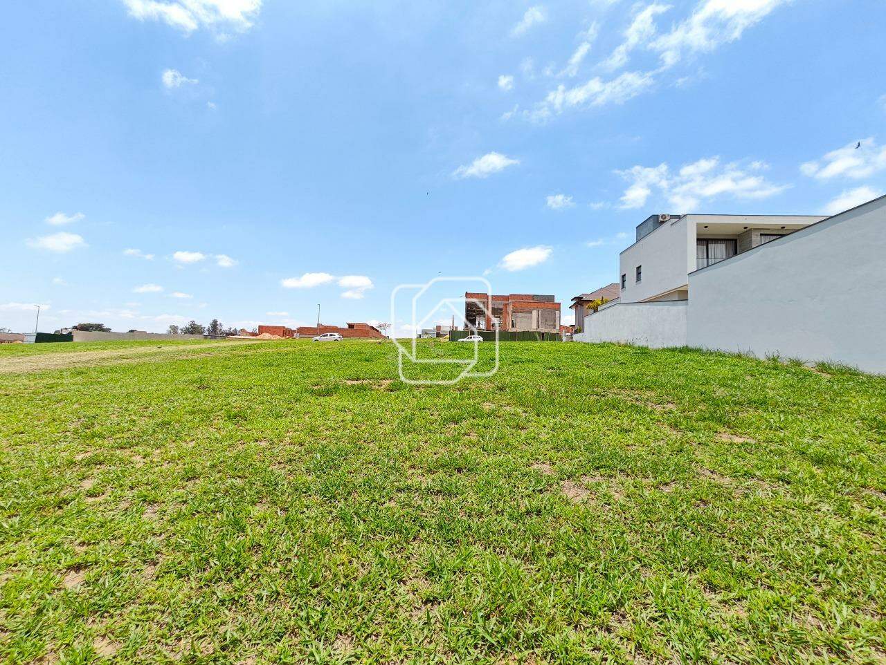 Terreno à venda em Indaiatuba - SP - Reserva Petrus: Visão geral do terreno