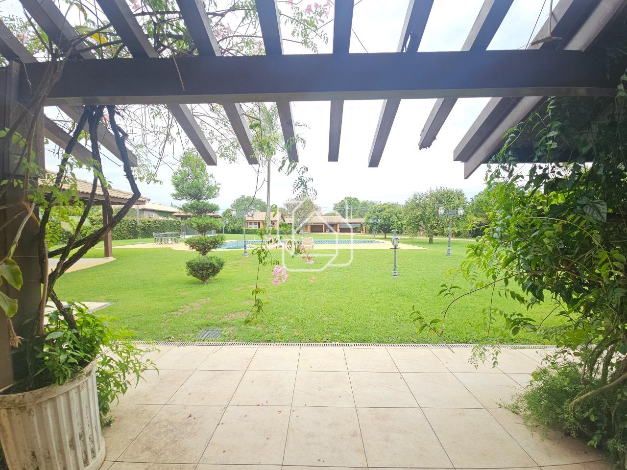 Casa de Condomínio à venda em Indaiatuba - SP - Recanto das Flores: Varanda