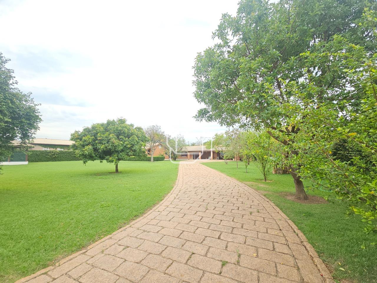 Casa de Condomínio à venda em Indaiatuba - SP - Recanto das Flores: Área externa