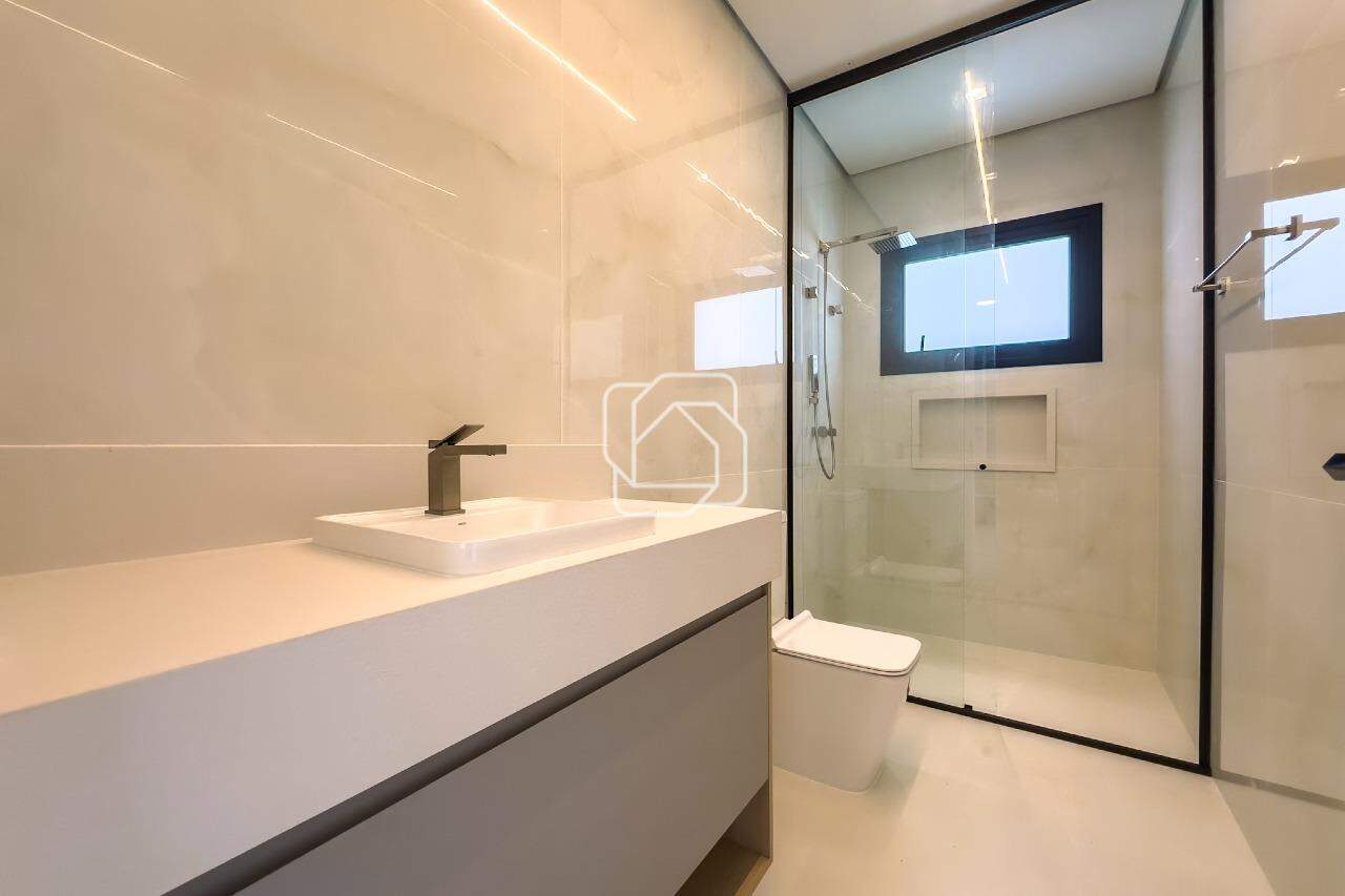 Casa de Condomínio à venda em Indaiatuba - SP - Chácara Polaris: Banheiro