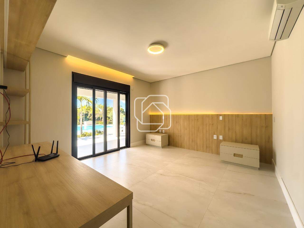 Casa de Condomínio à venda em Indaiatuba - SP - Chácara Polaris: Escritório