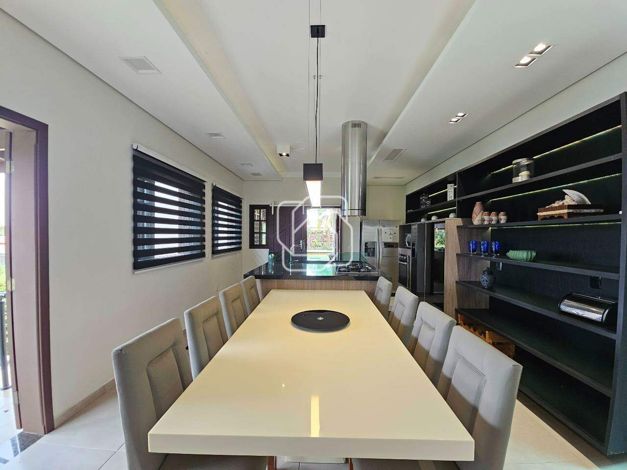 Casa de Condomínio à venda em Indaiatuba - SP - Terras de Itaici: Sala de jantar
