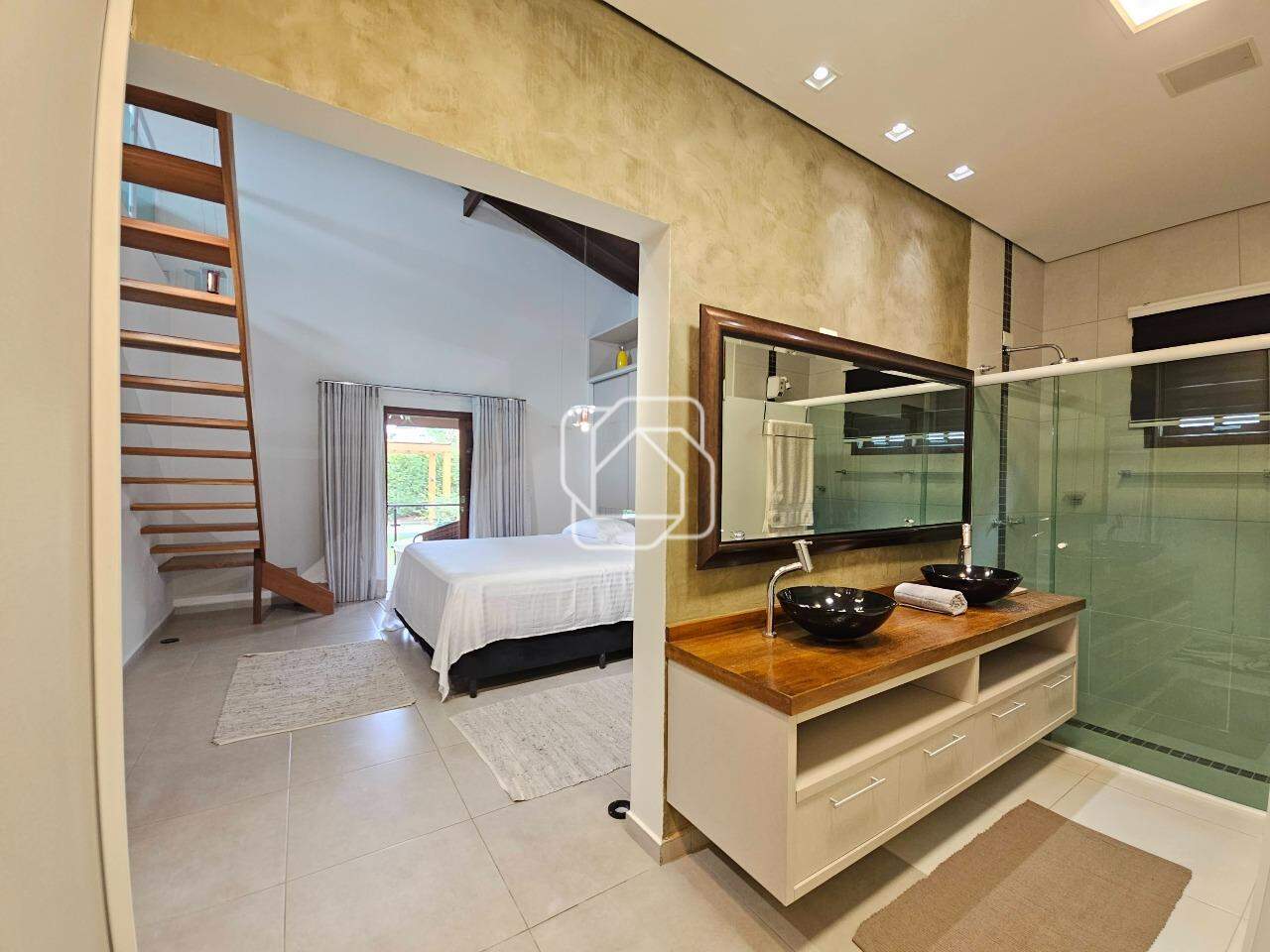 Casa de Condomínio à venda em Indaiatuba - SP - Terras de Itaici: Banheiro