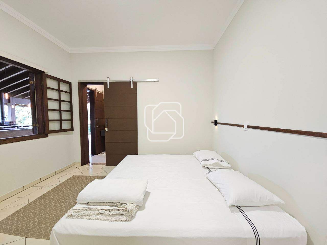 Casa de Condomínio à venda em Indaiatuba - SP - Terras de Itaici: Dormitório