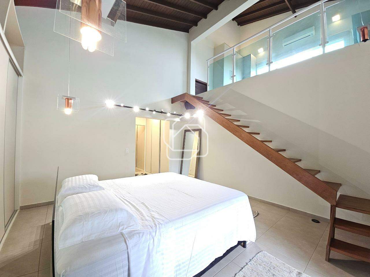 Casa de Condomínio à venda em Indaiatuba - SP - Terras de Itaici: Dormitório