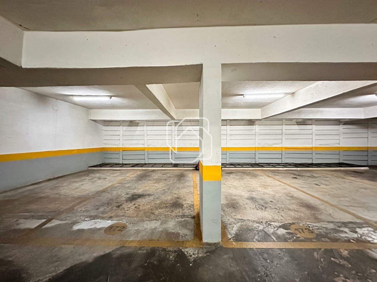 Apartamento à venda em Indaiatuba - SP - Condomínio Residencial Due: Garagem