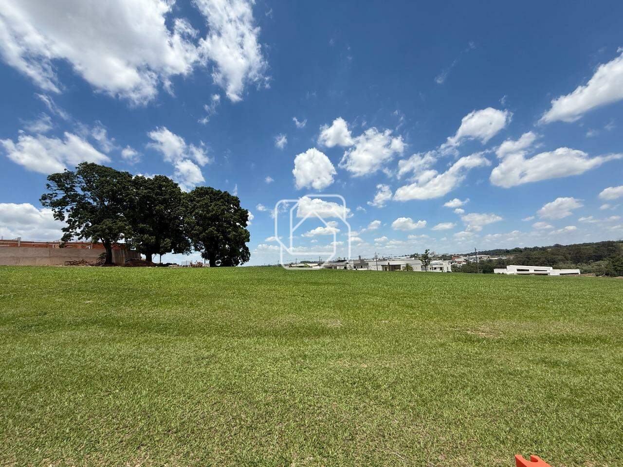 Terreno à venda em Indaiatuba - SP - Jardins do Golfe Residencial Indaiatuba: Visão geral do terreno