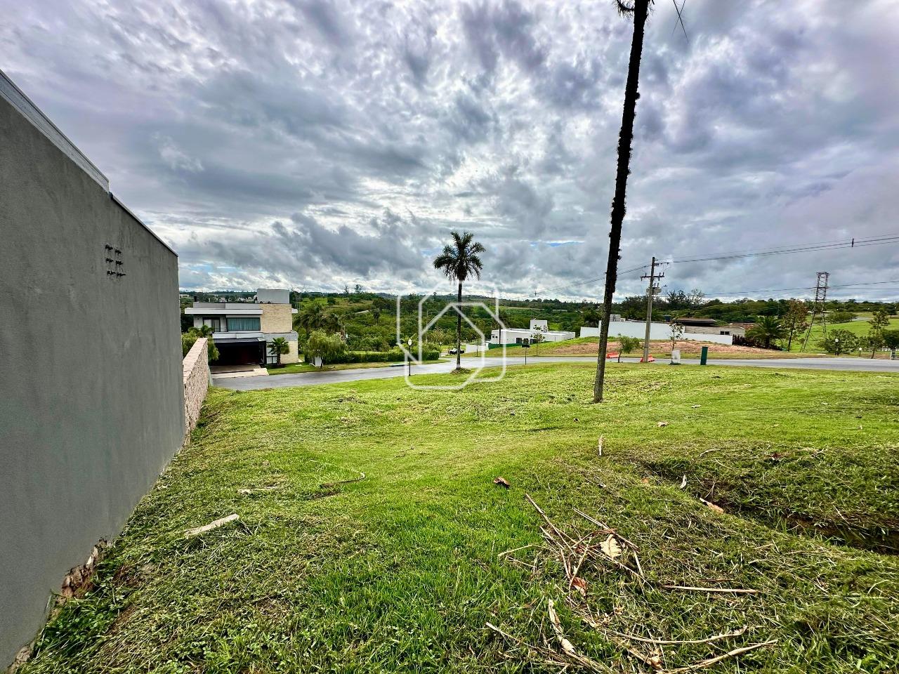 Terreno à venda em Itu - SP - Condomínio Villas do Golfe: 