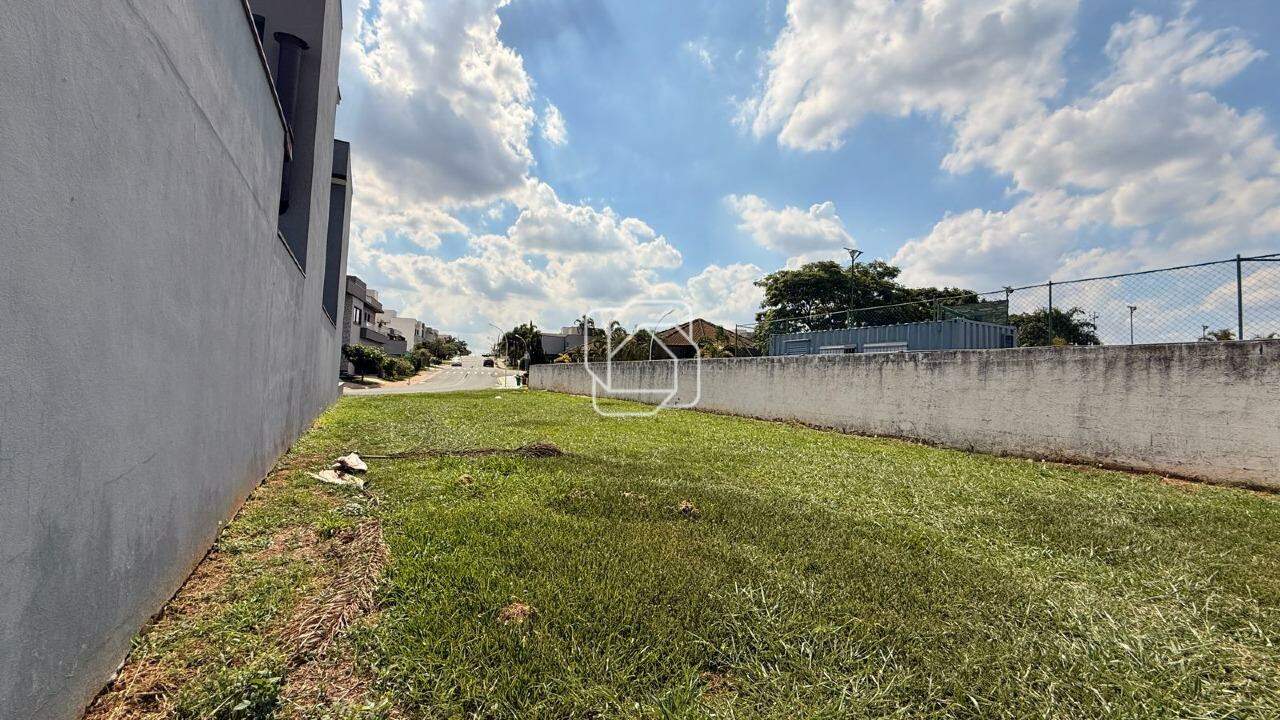 Terreno à venda em Indaiatuba - SP - Jardim Residencial Dona Lucilla: Visão geral do terreno