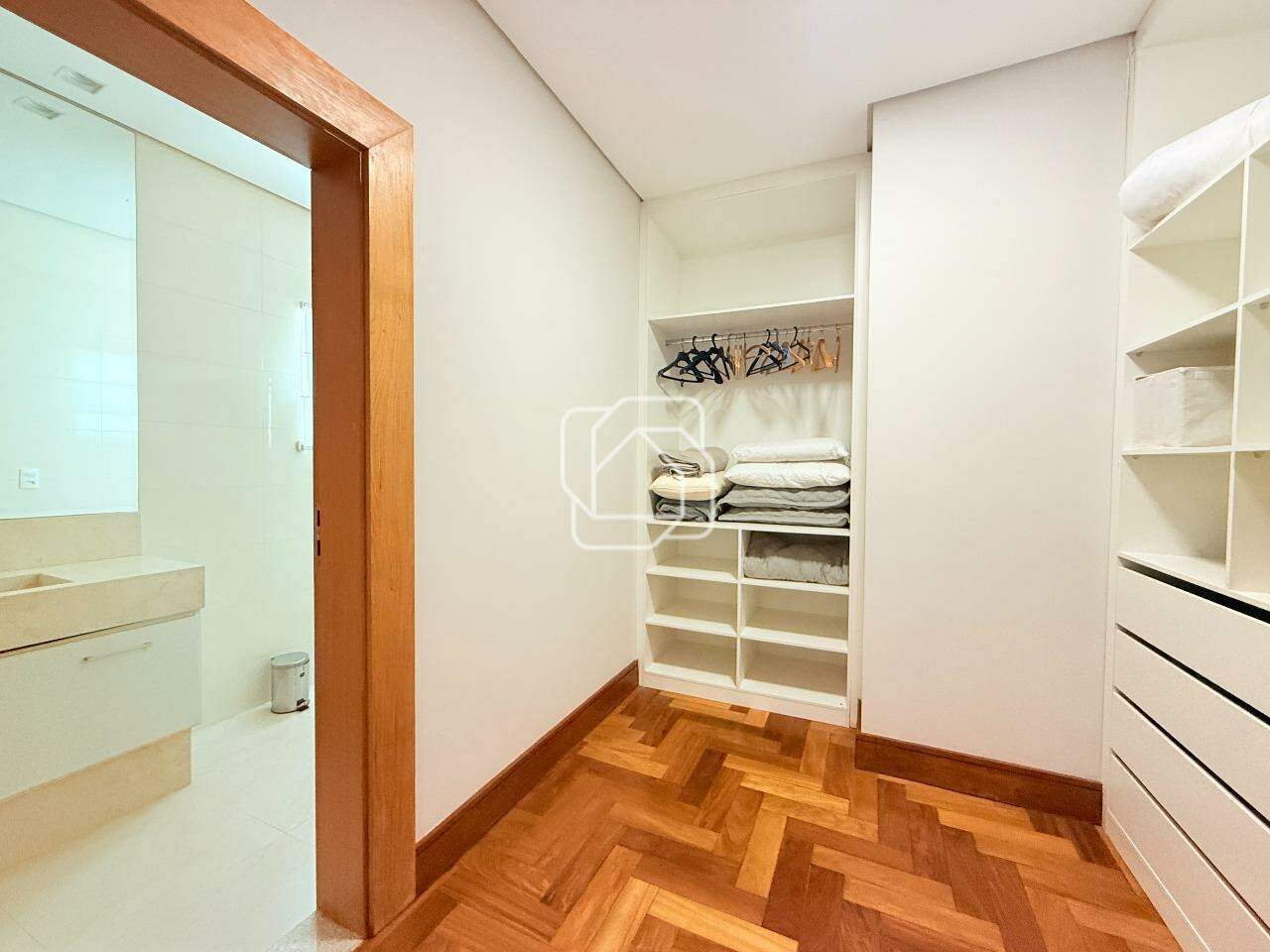Casa de Condomínio à venda em Indaiatuba - SP - Helvetia Park: Banheiro