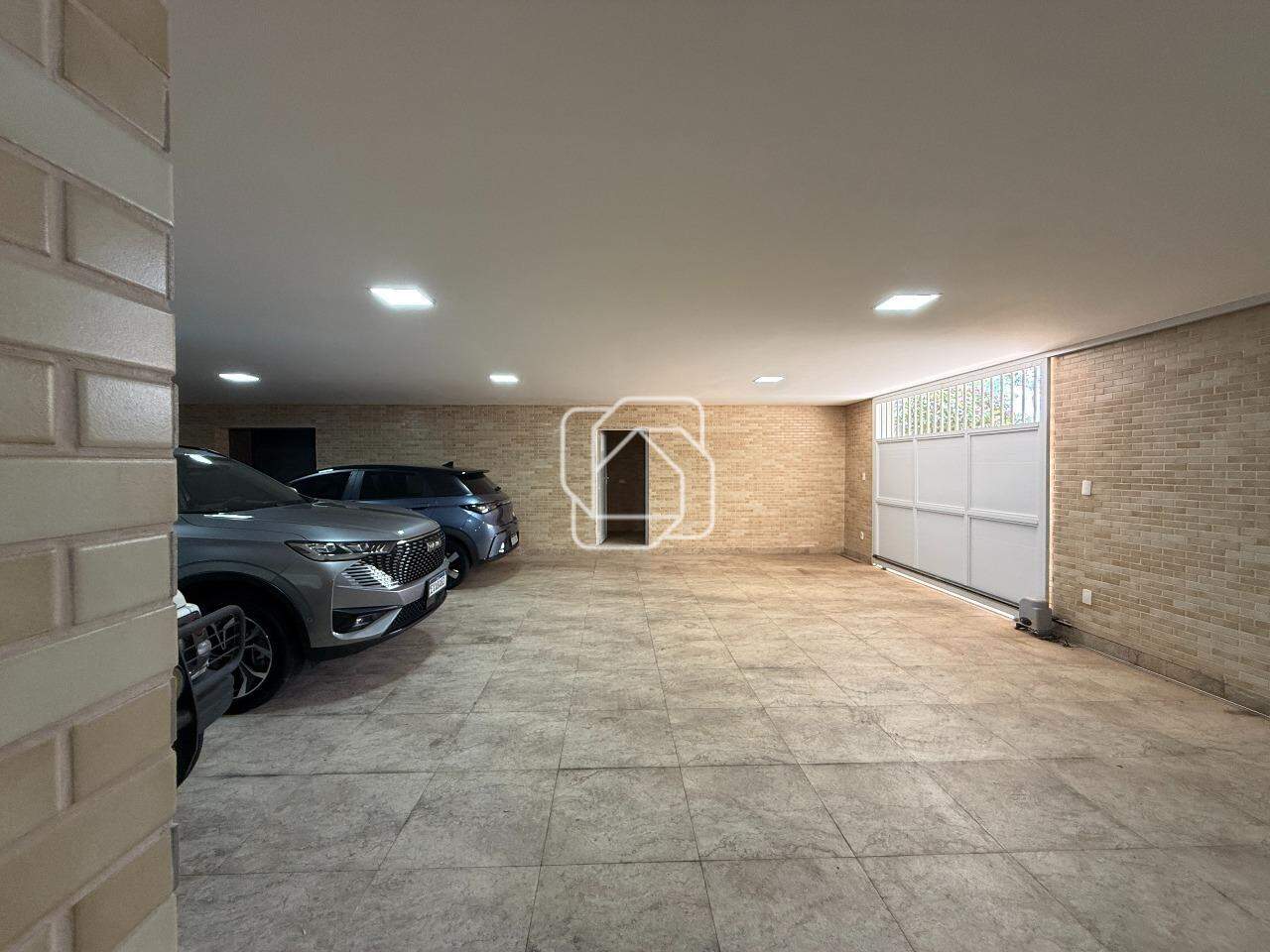 Casa de Condomínio à venda em Indaiatuba - SP - Helvetia Park: Garagem