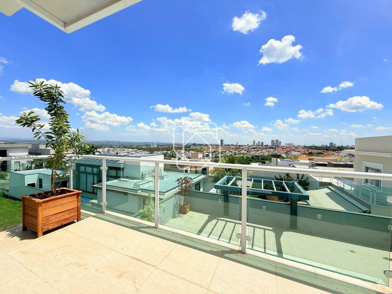 Casa de Condomínio à venda em Indaiatuba - SP - Helvetia Park: Varanda