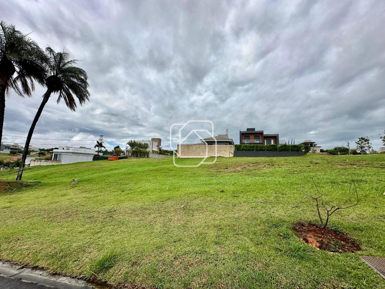 Terreno à venda em Itu - SP - Condomínio Villas do Golfe: