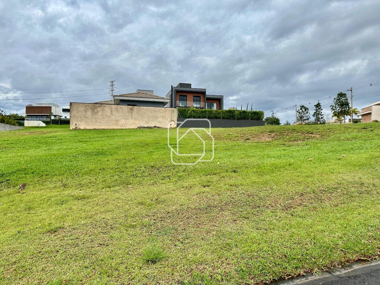 Terreno à venda em Itu - SP - Condomínio Villas do Golfe: 