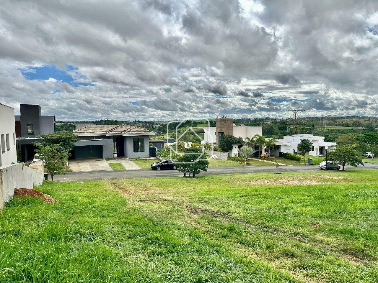 Terreno à venda em Itu - SP - Condomínio Villas do Golfe: 