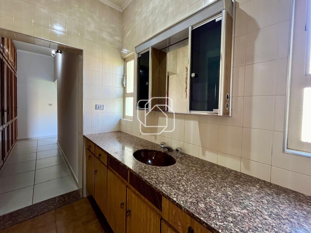 Casa para aluguel em Salto - SP - Centro: