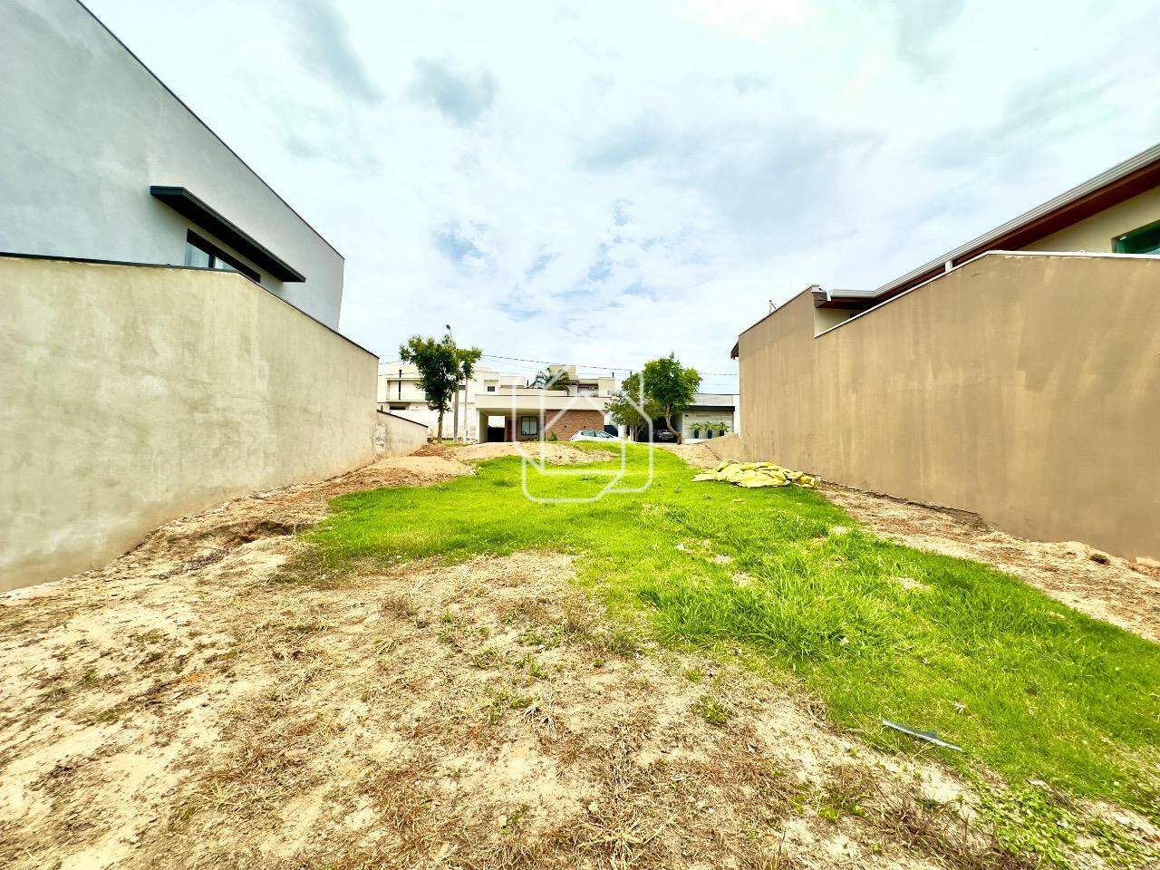 Terreno à venda em Salto - SP - Residencial Central Parque: