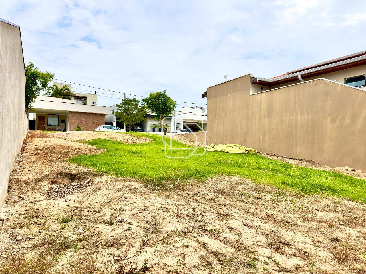 Terreno à venda em Salto - SP - Residencial Central Parque: