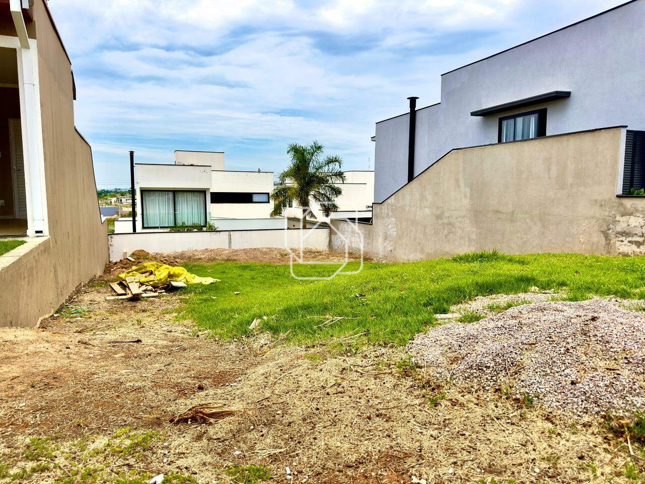 Terreno à venda em Salto - SP - Residencial Central Parque: 
