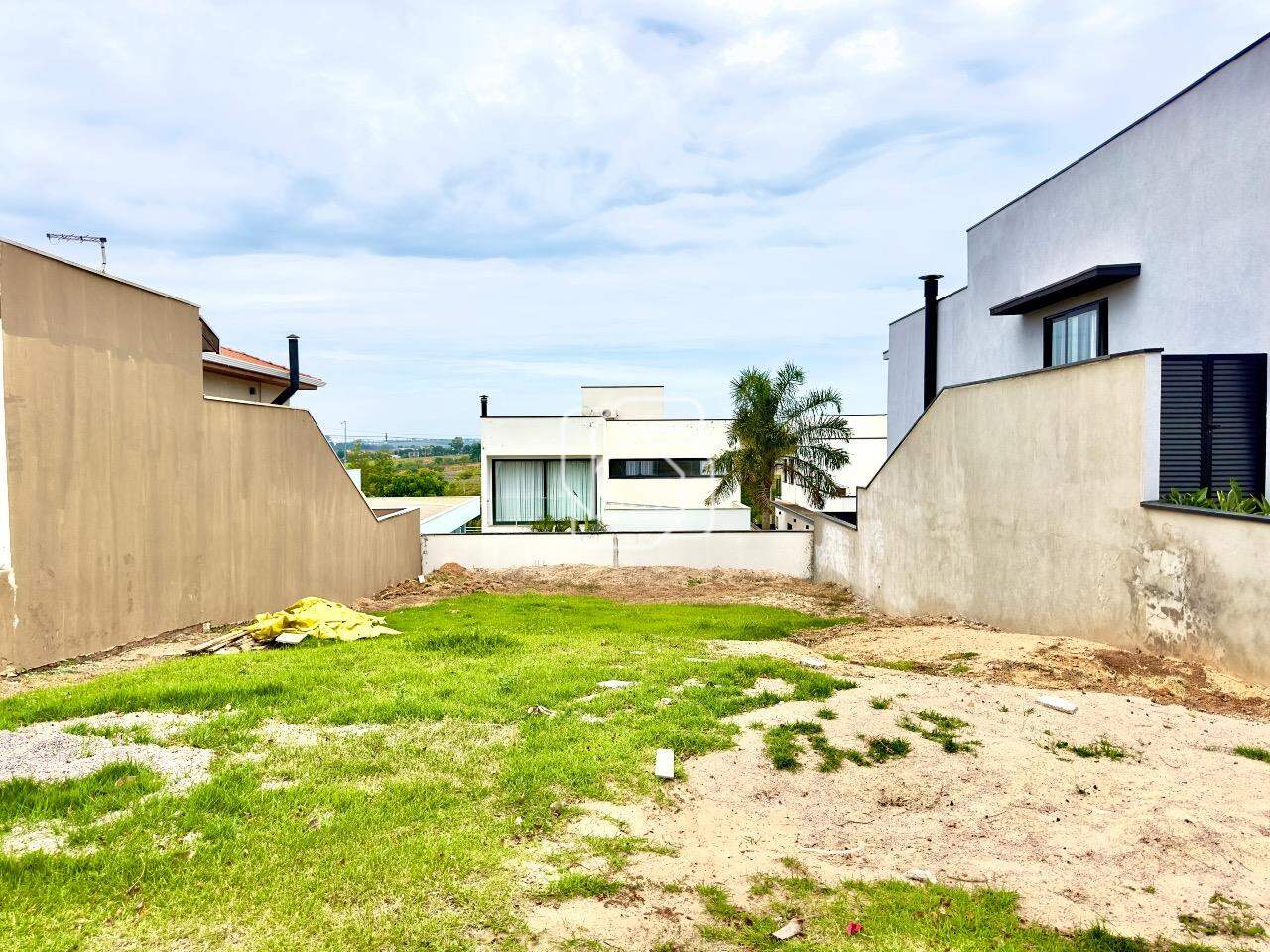 Terreno à venda em Salto - SP - Residencial Central Parque: 