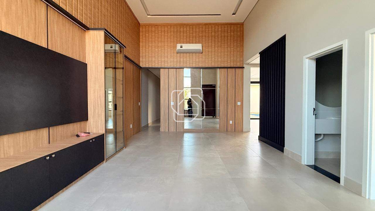 Casa de Condomínio à venda em Indaiatuba - SP - Jardim Residencial Dona Maria José: Sala de estar
