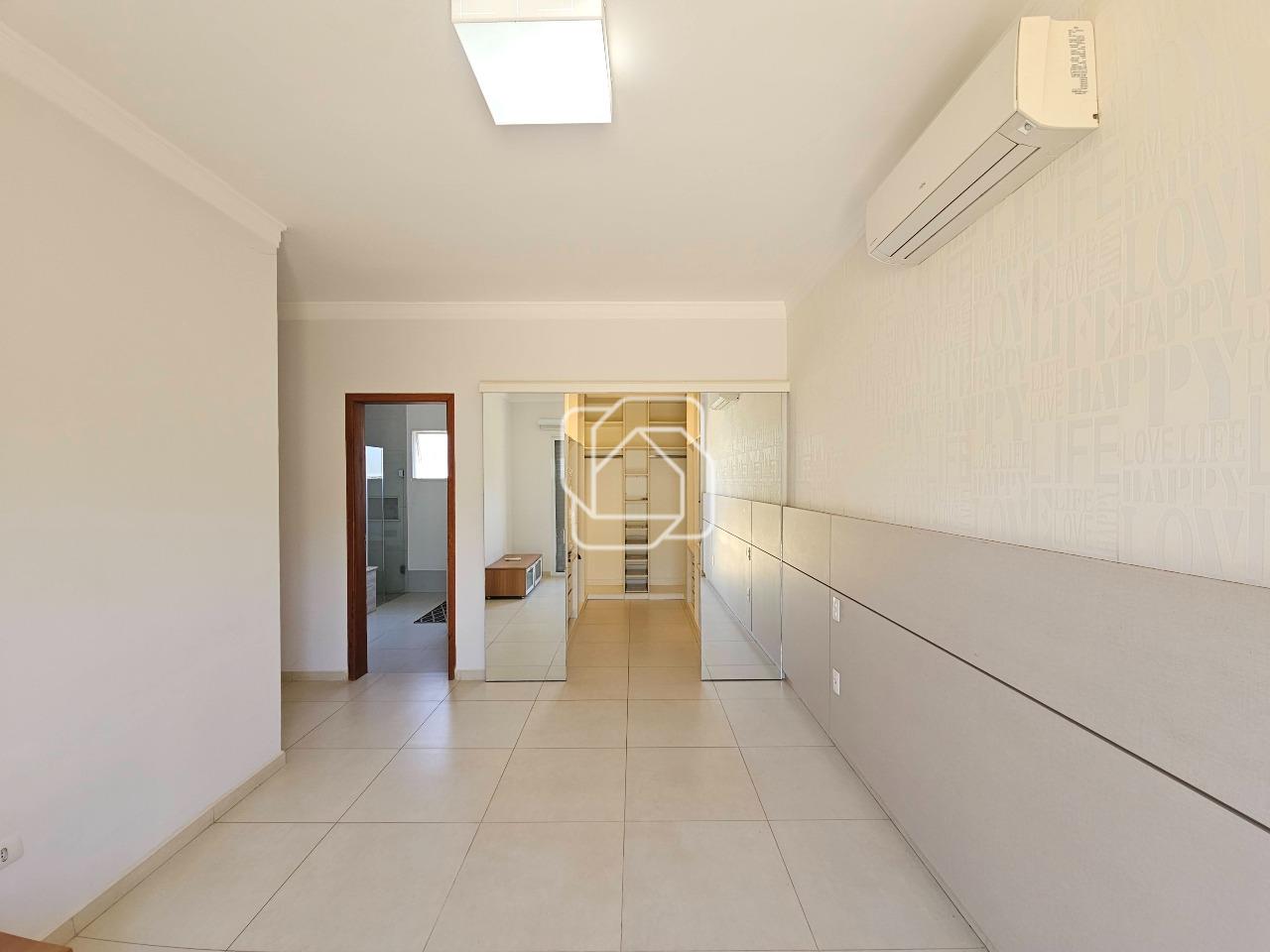 Casa de Condomínio para aluguel em Indaiatuba - SP - Colinas do Mosteiro de Itaici: Dormitório