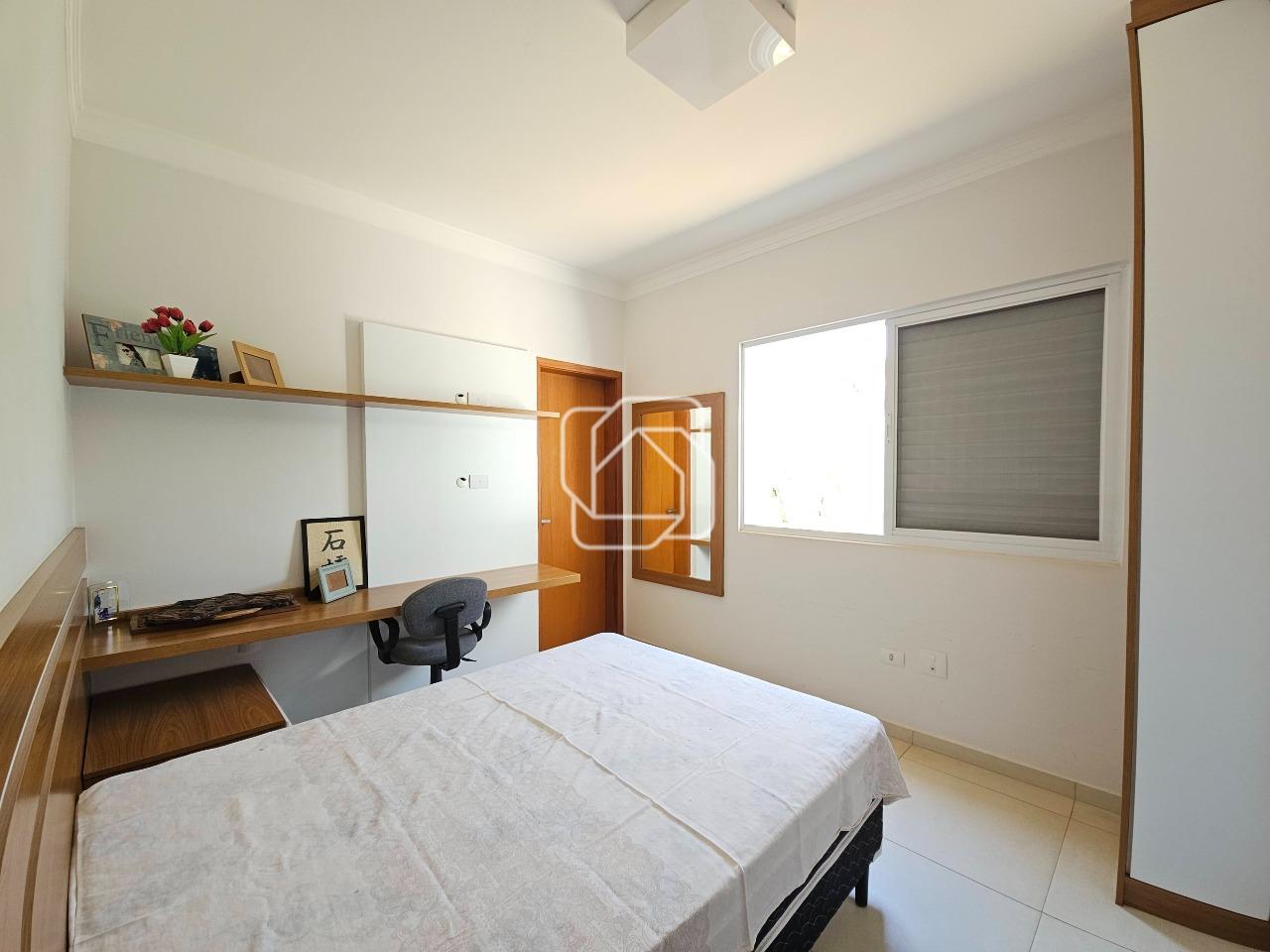 Casa de Condomínio para aluguel em Indaiatuba - SP - Colinas do Mosteiro de Itaici: Dormitório