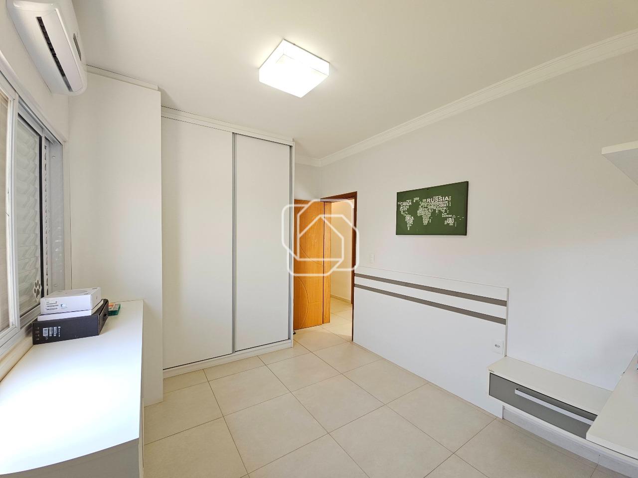 Casa de Condomínio para aluguel em Indaiatuba - SP - Colinas do Mosteiro de Itaici: Dormitório