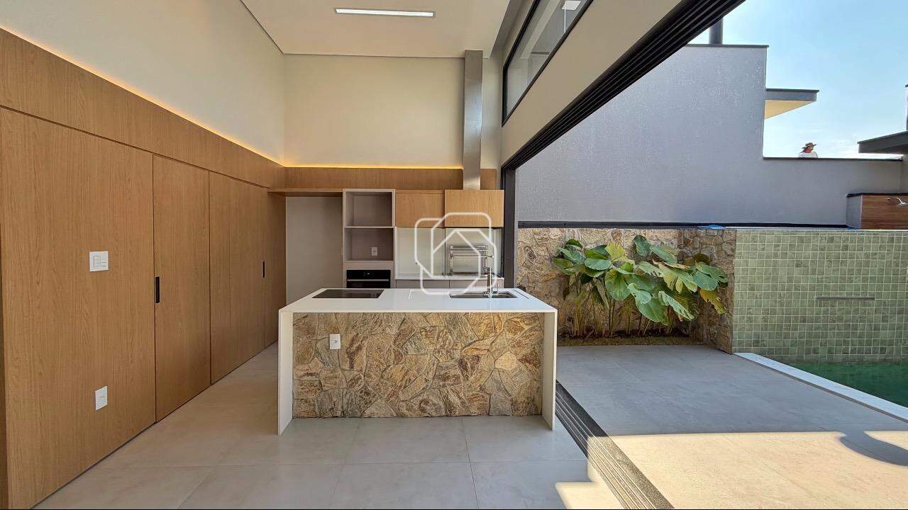 Casa de Condomínio à venda em Indaiatuba - SP - Residencial London Park: Cozinha integrada