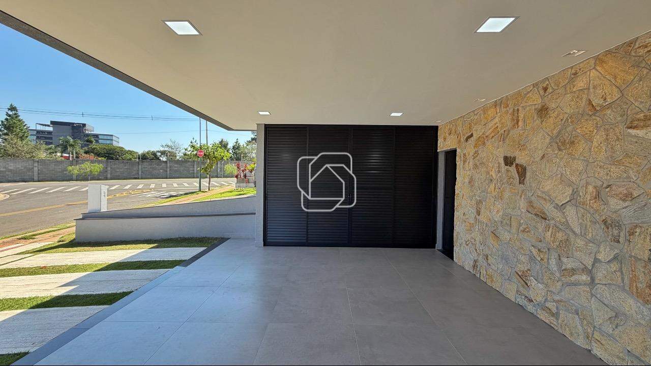 Casa de Condomínio à venda em Indaiatuba - SP - Residencial London Park: Garagem