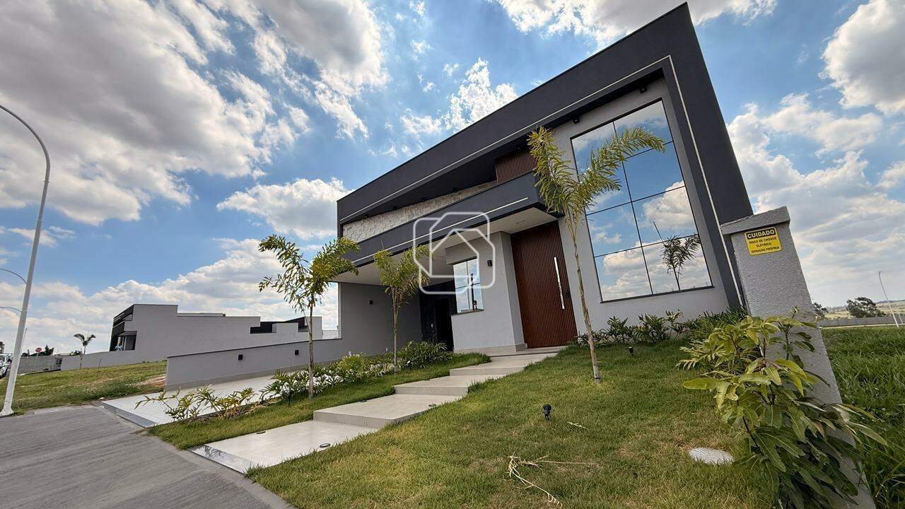 Casa de Condomínio à venda em Indaiatuba - SP - Jardim Residencial Dona Maria Cândida: Fachada