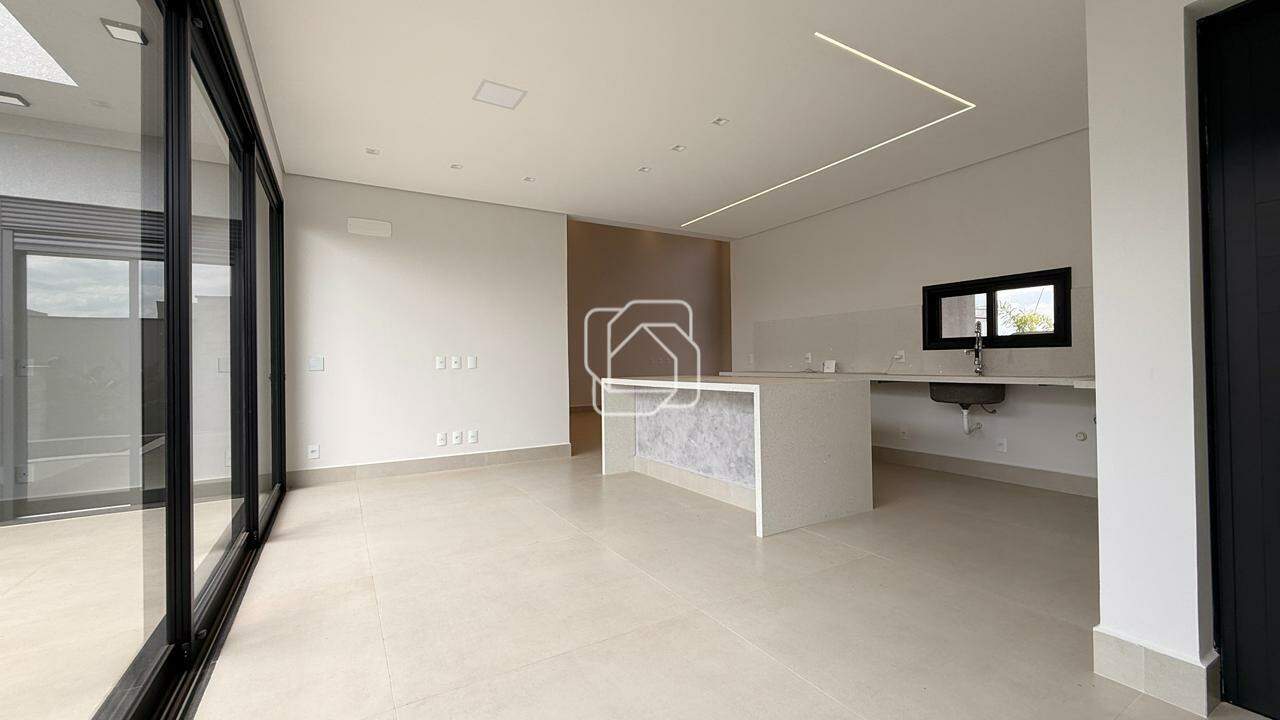 Casa de Condomínio à venda em Indaiatuba - SP - Jardim Residencial Dona Maria Cândida: Cozinha integrada