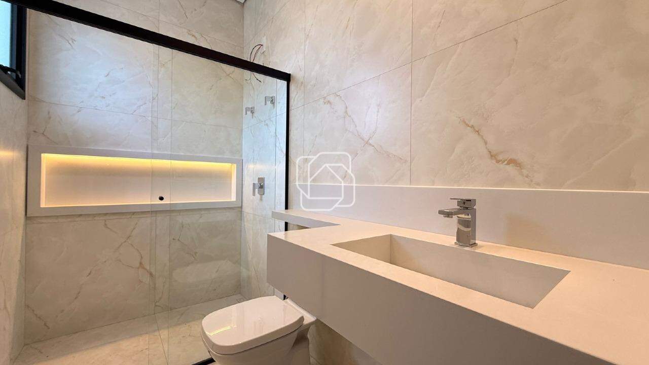 Casa de Condomínio à venda em Indaiatuba - SP - Jardim Residencial Dona Maria Cândida: Banheiro