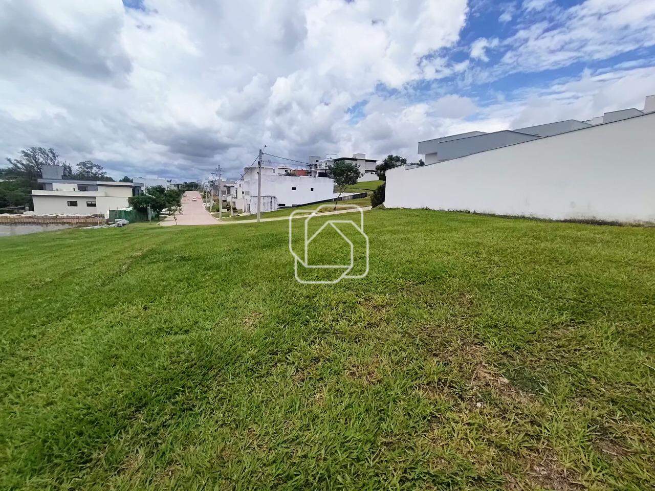 Terreno à venda em Itu - SP - Condomínio UNA: 