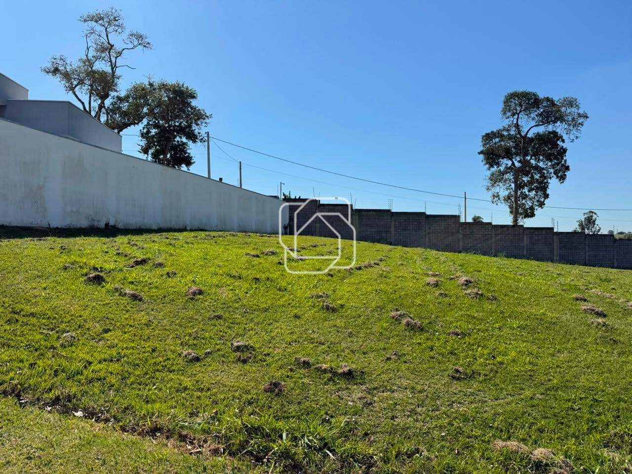 Terreno à venda em Itu - SP - Condomínio UNA: Visão ampla do terreno