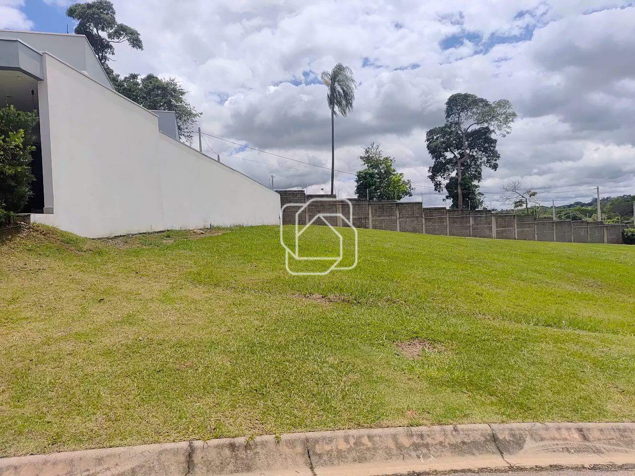 Terreno à venda em Itu - SP - Condomínio UNA: