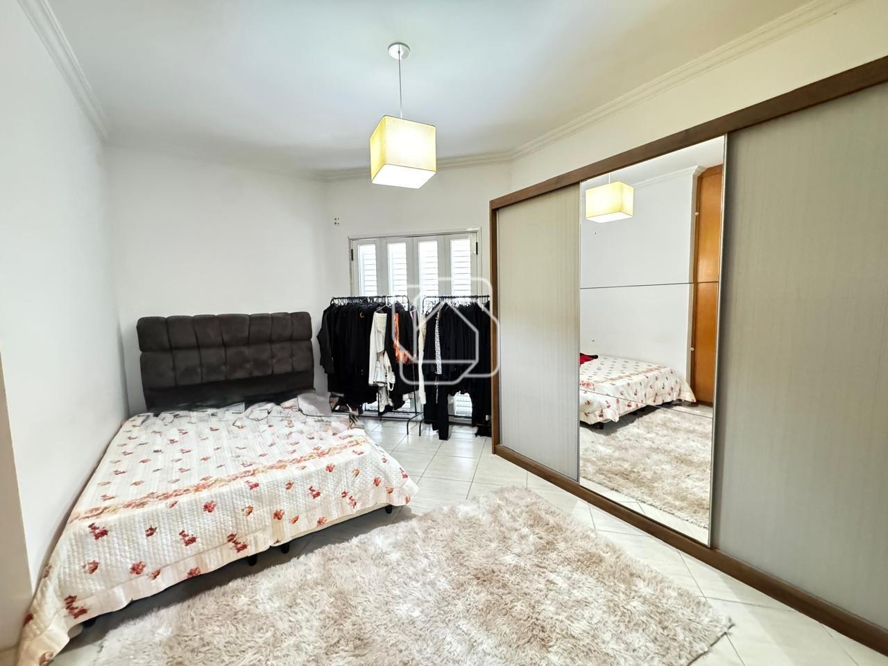 Casa de Condomínio à venda em Salto - SP - Haras Paineiras: 